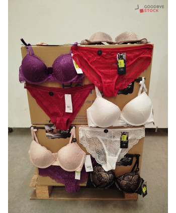 Lingerie - 165 pièces