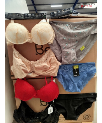 Lingerie - 200 pièces