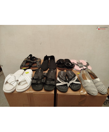 Chaussures d'été - 100 paires