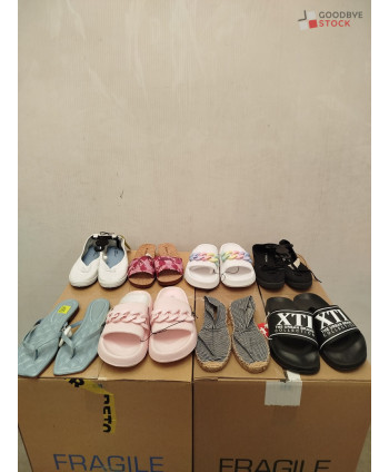 Chaussures d'été - 100 paires