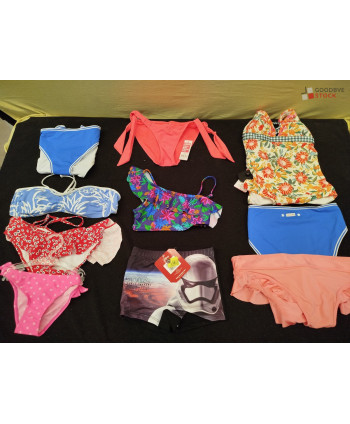 Maillots de bain - 200 pièces
