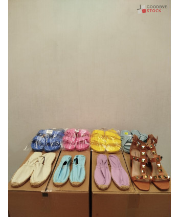 Chaussures d'été - 100 paires