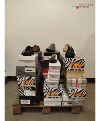Chaussures en boites - 30...