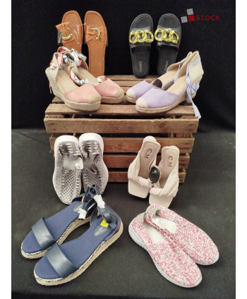Chaussures d'été - 100 paires