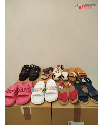 Chaussures d'été - 100 paires