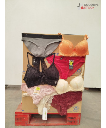 Lingerie - 200 pièces