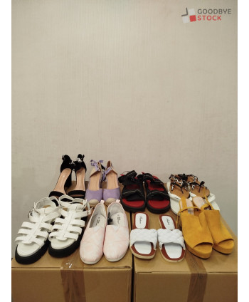 Chaussures d'été - 100 paires