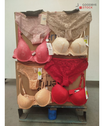 Lingerie - 200 pièces
