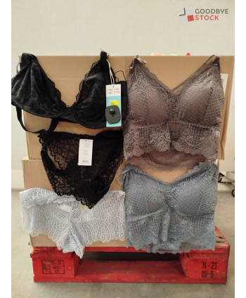 Lingerie - 200 pièces