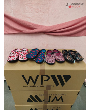 Chaussons - 60 paires