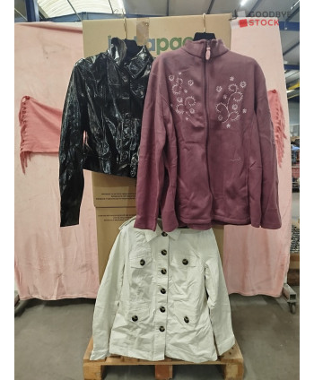 Manteaux, vestes - 40 pièces