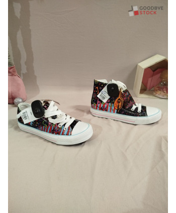 Chaussures en boites - 13...