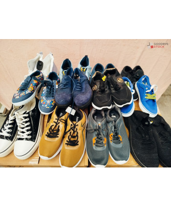 Chaussures triées - 80 paires