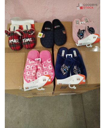Chaussons - 80 paires