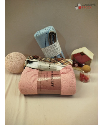 Couvre lit - 23 pièces