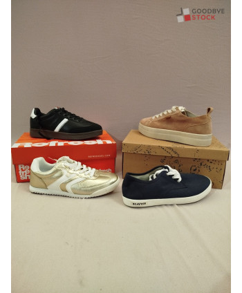 Chaussures en boites - 20...