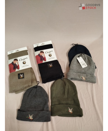 Bonnets, Echarpes - 100%...