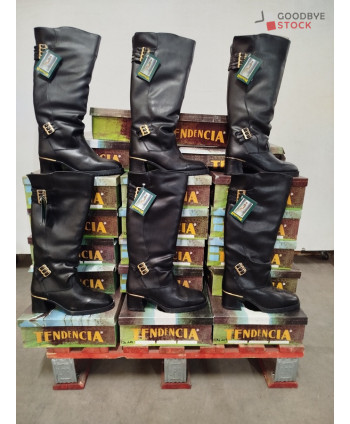 Paires de bottes - 100%...