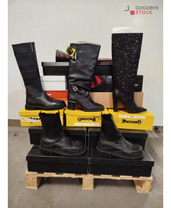 Paires de bottes - 15 paires