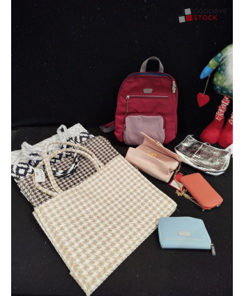 Sacs 100% marques - 30 pièces