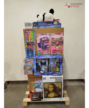 Jeux et jouets - 100 pièces