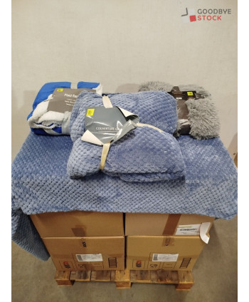 Plaids emballés - 25 pièces