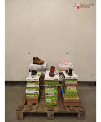 Chaussures pour enfants en...