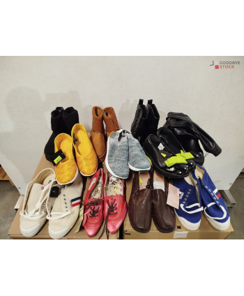 Chaussures triées - 70 paires