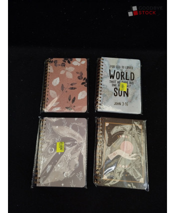 Carnets - 90 pièces