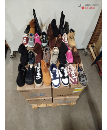 Chaussures non triées - 8...