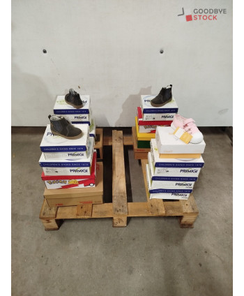 Chaussures pour enfants en...