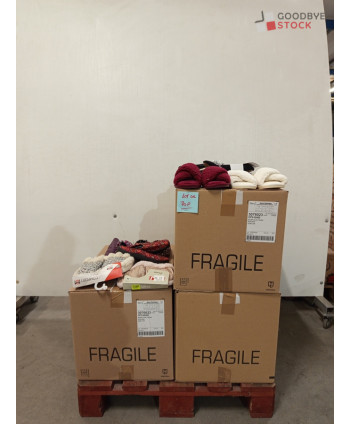 Chaussons - 70 paires