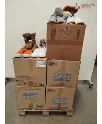 Chaussures triées - 70 paires