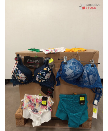 Lingerie - 200 pièces