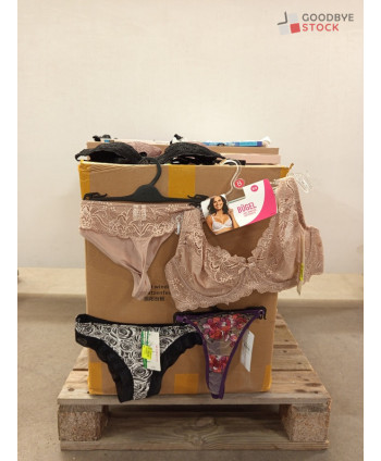 Lingerie - 200 pièces