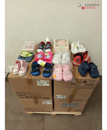 Chaussures enfants triées -...