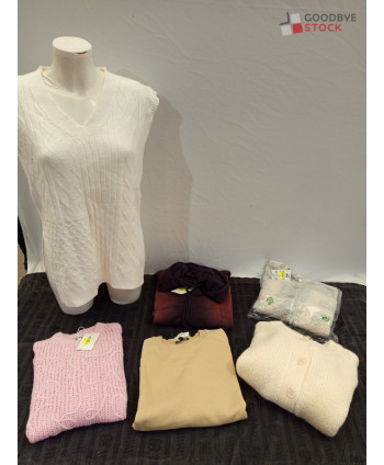 Vêtements de la marque...