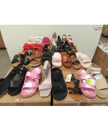 Chaussures non triées - 8...