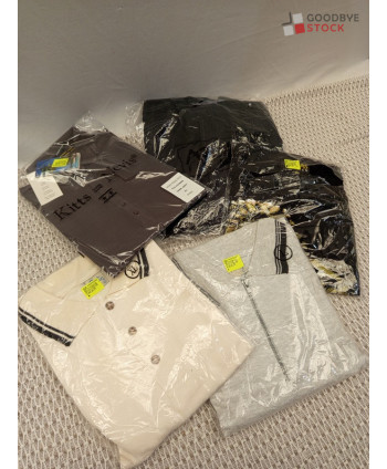 Textiles hommes - 50 pièces...