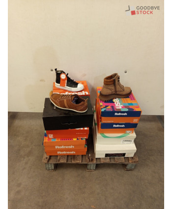 Chaussures en boites - 12...