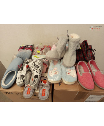 Chaussons - 80 paires