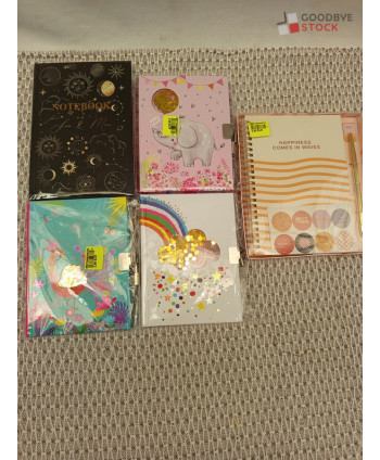 Carnets - 65 pièces