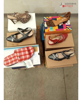 Chaussures été en boites -...