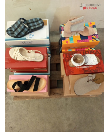 Chaussures été en boites -...