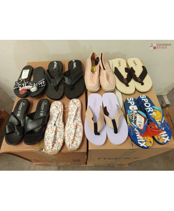 Chaussures été - 100 paires