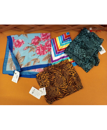 Foulards - 100 pièces