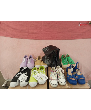 Chaussures triées - 70 paires